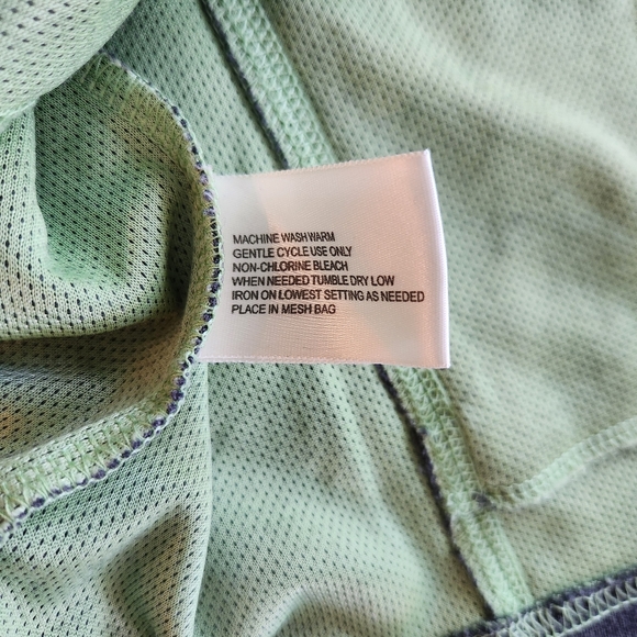 Sporty Comfy Gray & Green Ladies Jacket St. John's Bay Medium - Picture 7 of 8